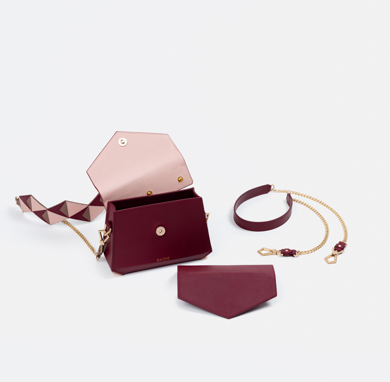 The Vendôme bag in PM & Mini sizes / Le sac Vendôme en tailles PM